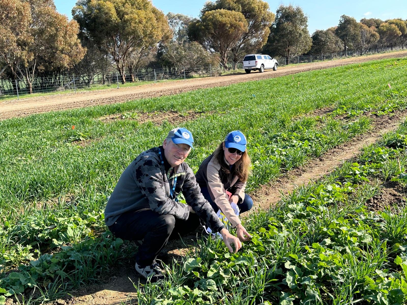 561636b7-372f-4127-8f57-324812e5d33e